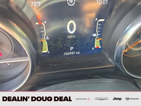 Used 2020 Jeep Gladiator Overland AWD/4WD image 16