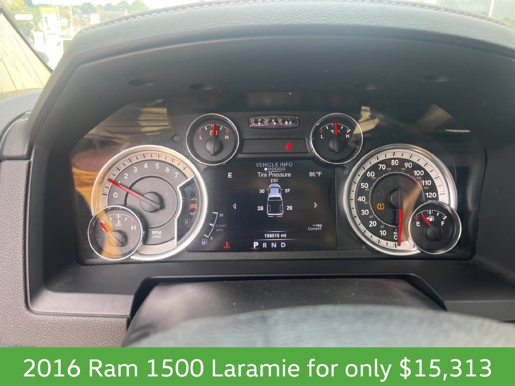 Used 2016 RAM 1500 Laramie w/ Convenience Group AWD/4WD image 14
