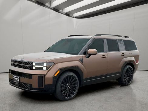 Used 2025 Hyundai Santa Fe Calligraphy image 1