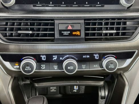 Used 2020 Honda Accord LX image 22