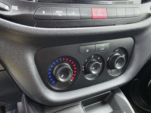 Used 2021 RAM ProMaster City Tradesman image 27