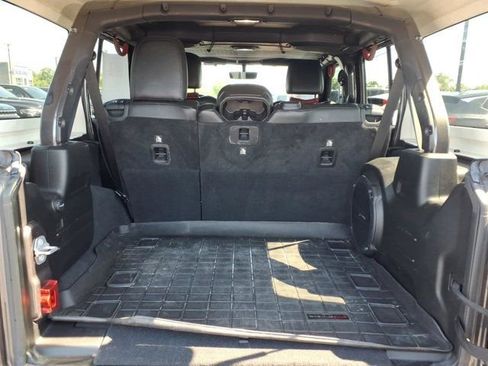 Used 2018 Jeep Wrangler Unlimited Rubicon AWD/4WD image 27