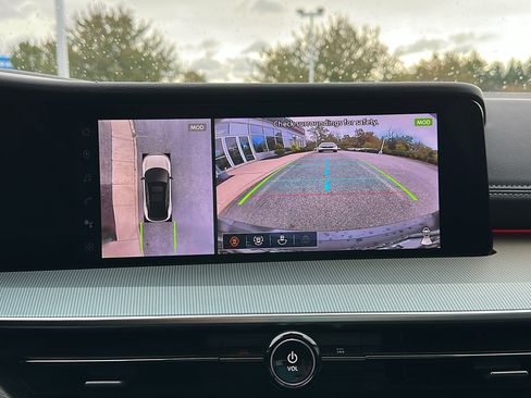 Used 2025 Nissan Murano SL image 20