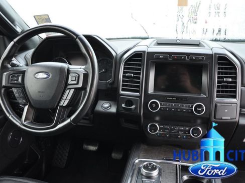 Used 2019 Ford Expedition Limited w/ Equipment Group 302A RWD image 19