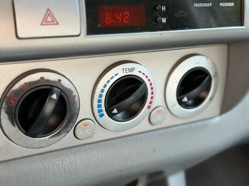 Used 2007 Toyota Tacoma PreRunner RWD image 14