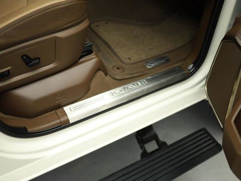 Used 2024 RAM 3500 Limited image 72