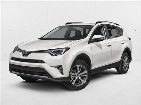 Used 2016 Toyota RAV4 XLE FWD image 1