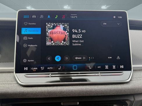 Used 2025 Volkswagen Tiguan S image 25