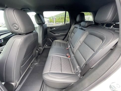 New 2026 Chevrolet Equinox LT w/ Convenience Package II image 29