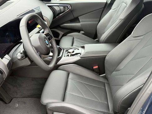 New 2025 BMW X3 xDrive30i w/ Premium Package image 10