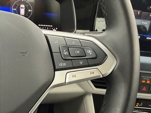 Used 2025 Volkswagen Jetta SE image 26