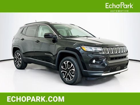 Used 2022 Jeep Compass Limited image 1