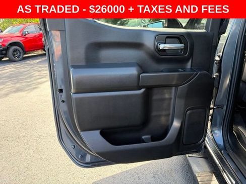 Used 2022 Chevrolet Silverado 1500 LT RWD image 13