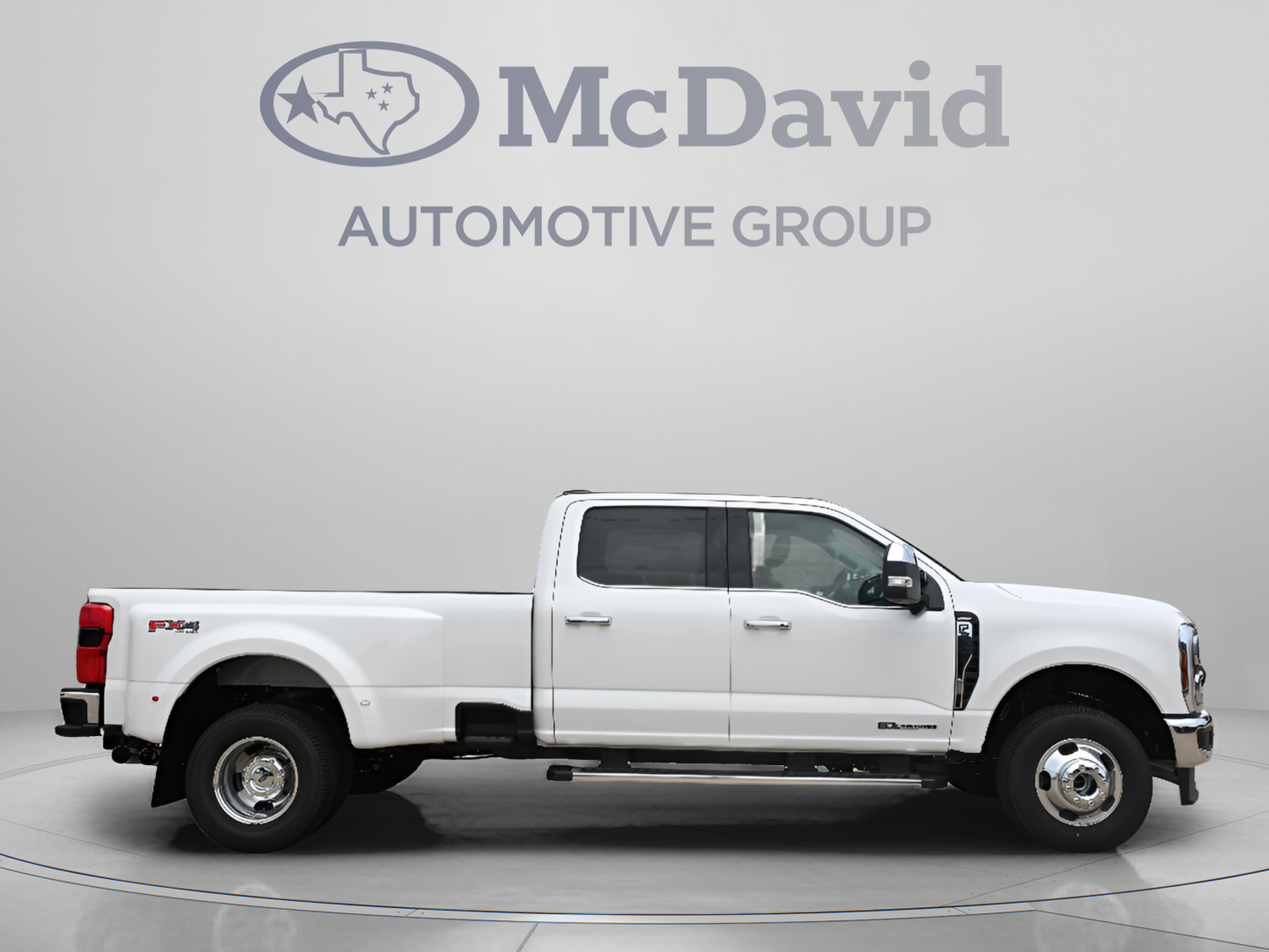 New 2026 Ford F350 Lariat w/ Lariat Premium Package AWD/4WD image 8