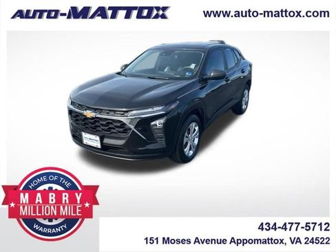 Used 2024 Chevrolet Trax LS FWD image 1