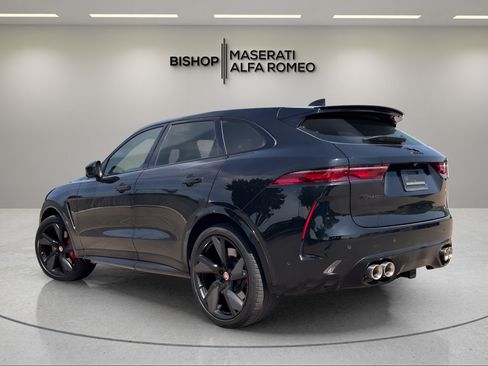 Used 2022 Jaguar F-PACE SVR AWD/4WD image 3