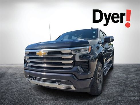 Certified 2024 Chevrolet Silverado 1500 High Country w/ Technology Package image 8