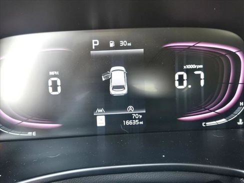 Used 2024 Kia Soul EX image 10