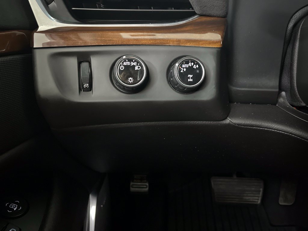 Used 2020 Cadillac Escalade 4WD image 59