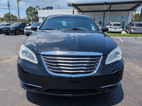 Used 2013 Chrysler 200 Touring w/ Cold Weather Group FWD image 11