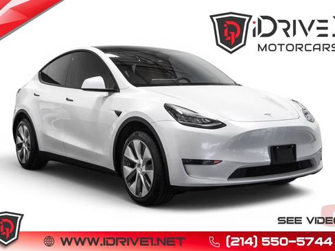 Used 2023 Tesla Model Y Long Range AWD/4WD image 1
