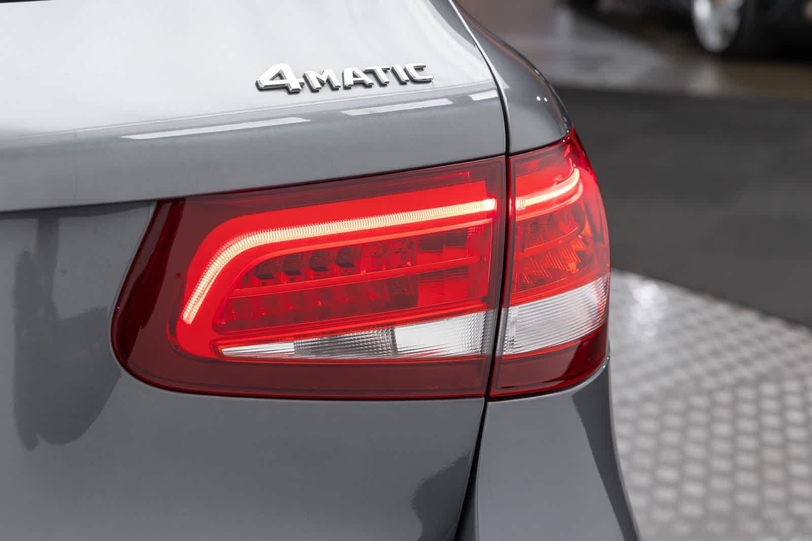 Used 2018 Mercedes-Benz GLC 300 4MATIC image 56