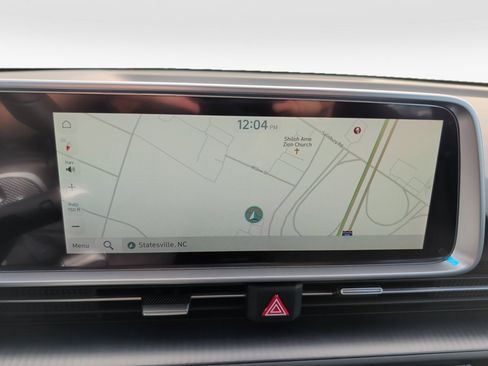 New 2025 Hyundai Ioniq 6 SE image 17