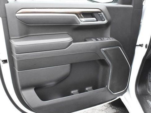 Certified 2025 Chevrolet Silverado 1500 LT w/ Work Truck Package image 10