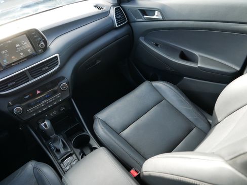 Used 2020 Hyundai Tucson Limited image 11