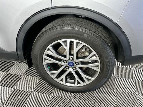 Used 2021 Ford Escape SEL image 39