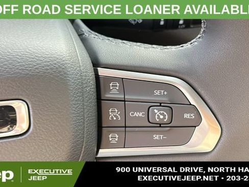 Used 2025 Jeep Compass Limited w/ Sun & Sound Group AWD/4WD image 14