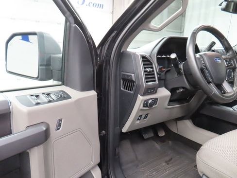 Used 2020 Ford F150 XLT w/ Equipment Group 302A Luxury AWD/4WD image 49