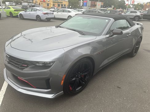 Used 2022 Chevrolet Camaro LT w/ Redline Edition RWD image 4