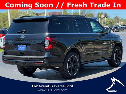 Certified 2022 Ford Expedition Limited AWD/4WD image 10