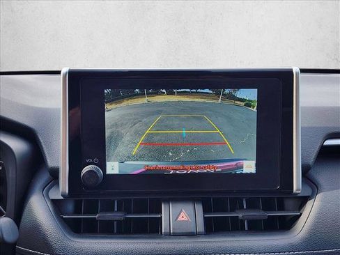 Certified 2025 Toyota RAV4 XLE FWD image 15