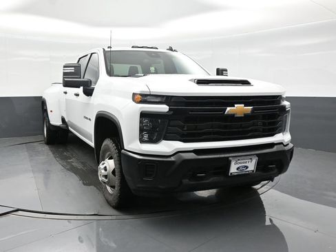 Used 2024 Chevrolet Silverado 3500 W/T w/ WT Convenience Package AWD/4WD image 12