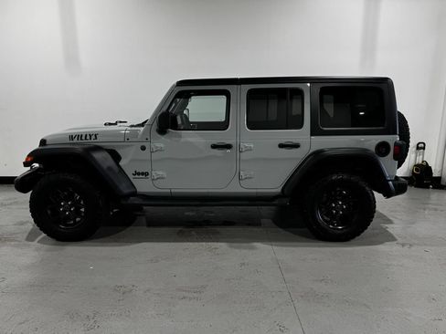 Used 2024 Jeep Wrangler Unlimited Sport AWD/4WD image 12
