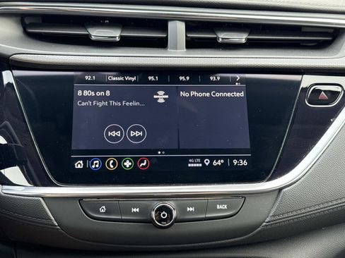 Used 2023 Buick Encore GX Select w/ Safety Package II image 3