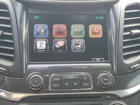 Used 2015 Chevrolet Impala LT w/ Convenience Package FWD image 16