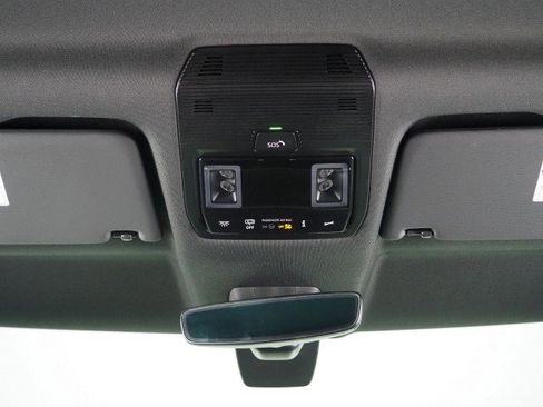 Used 2025 Volkswagen ID. Buzz Pro S image 65