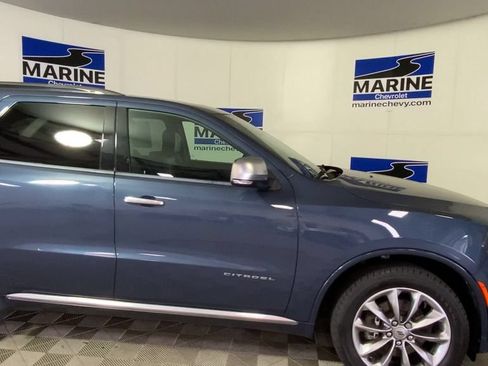 Used 2021 Dodge Durango Citadel w/ Premium Entertainment Group AWD/4WD image 3