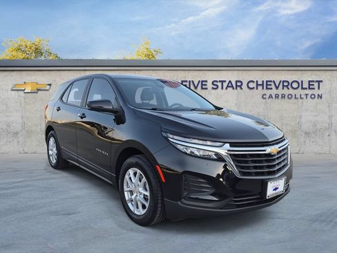 Used 2022 Chevrolet Equinox LS AWD/4WD image 1