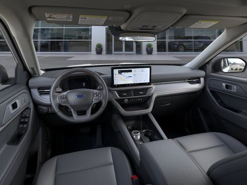 New 2026 Ford Explorer Active w/ Active Comfort Package AWD/4WD image 9