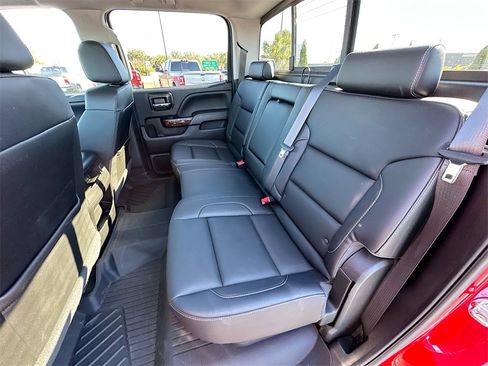 Used 2018 GMC Sierra 2500 SLT image 24