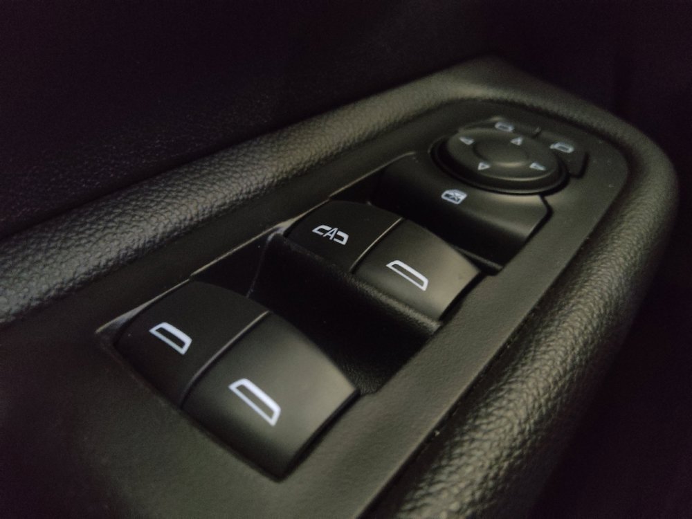 Used 2022 GMC Terrain SLE w/ Driver Convenience Package FWD image 27