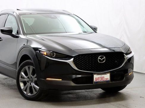 Used 2022 MAZDA CX-30 AWD 2.5 S w/ Premium Package image 2