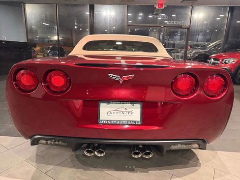 Used 2007 Chevrolet Corvette Convertible w/ Preferred Equipment Group image 11