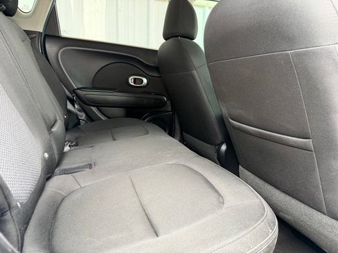 Used 2017 Kia Soul + w/ Designer's Package FWD image 16