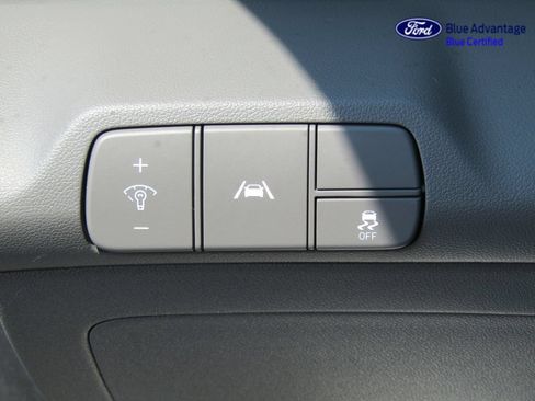 Used 2023 Hyundai Elantra SEL w/ Convenience Package FWD image 28