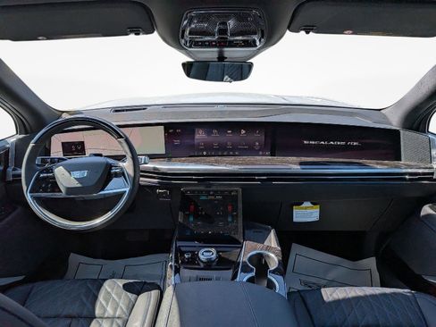 New 2026 Cadillac Escalade IQL Luxury AWD/4WD image 19